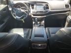 2017 Toyota Highlander Limited na sprzedaż w Bridgeton, MO - Side