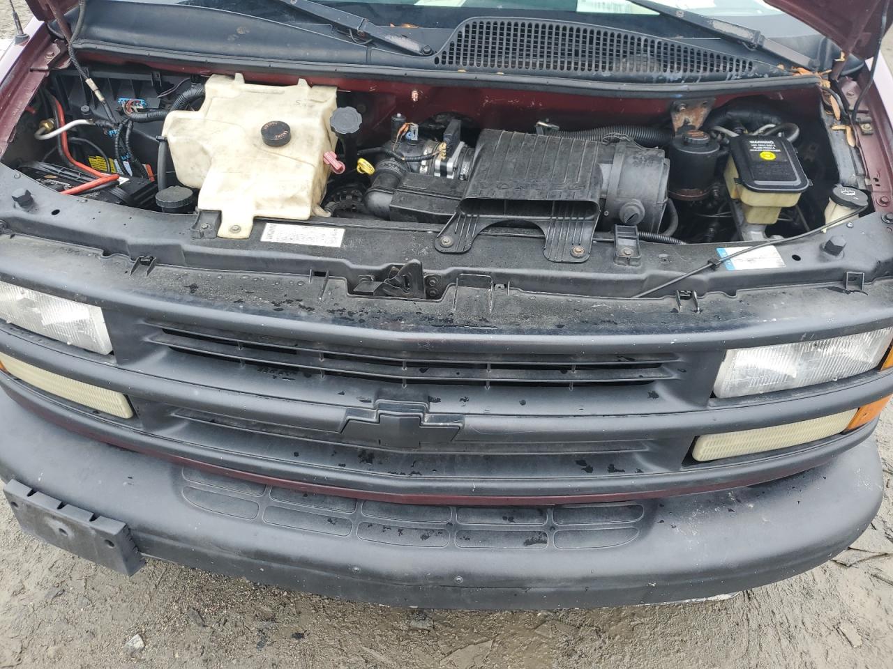 2001 Chevrolet Express G3500 VIN: 1GAHG39R511219607 Lot: 57126675