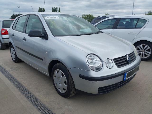 2005 VOLKSWAGEN POLO S AUT