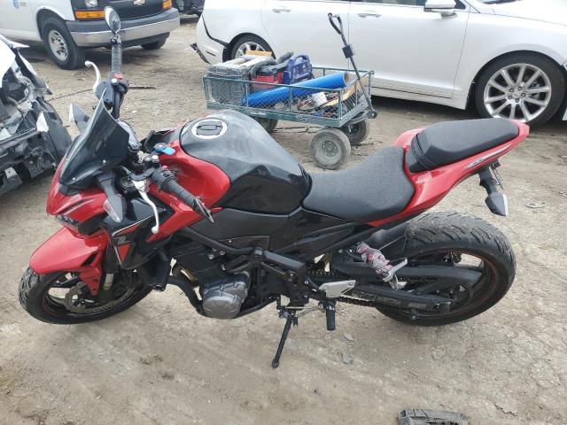  KAWASAKI Z/ZR 1000 2018 Червоний