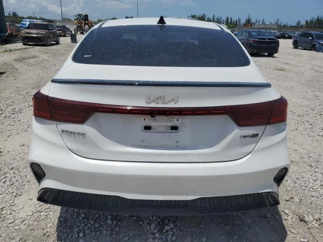  KIA FORTE 2022 Biały