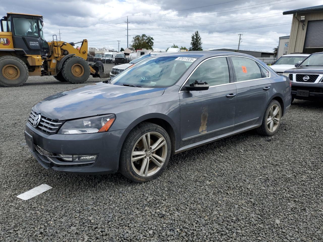 2014 Volkswagen Passat Sel for Sale in Eugene, OR - Front End