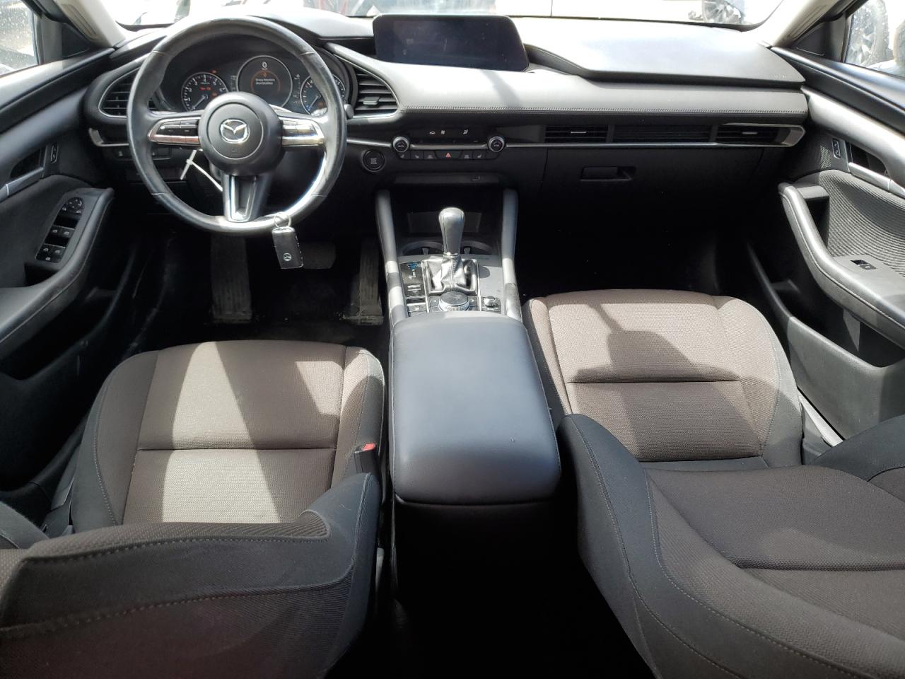 2021 Mazda 3 Preferred VIN: JM1BPBCL4M1338605 Lot: 55595605