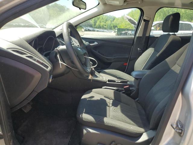 Sedans FORD FOCUS 2016 Silver