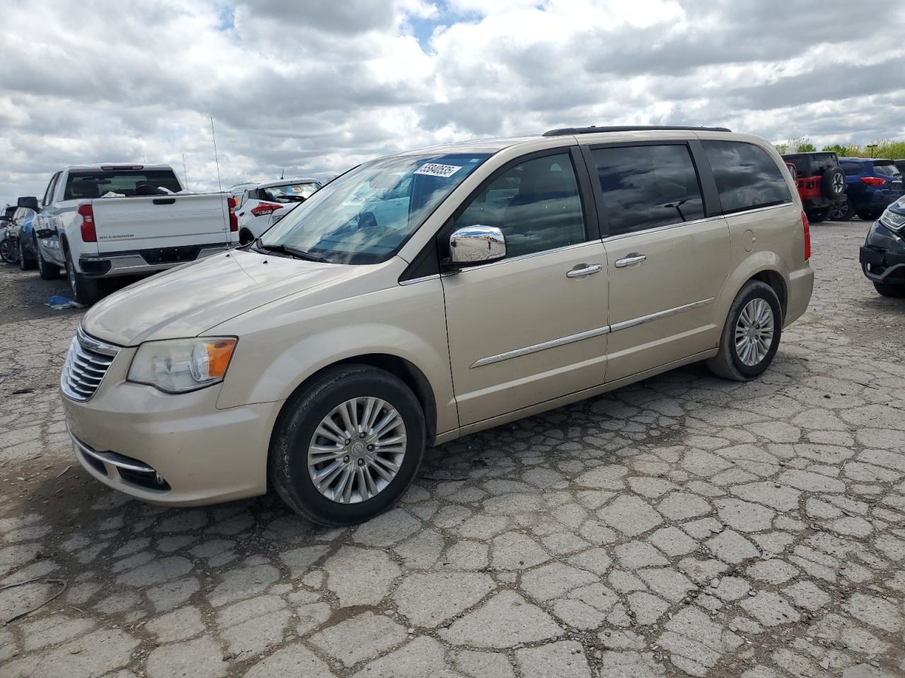 2012 Chrysler Town & Country Touring L for Sale in Indianapolis, IN - Minor Dent/Scratches