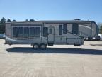 2014 Foresriver 5Th Wheel for Sale in Eldridge, IA - Minor Dent/Scratches