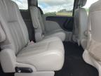 Barberton, OH에서 판매 중인 2013 Chrysler Town & Country Touring L - Front End