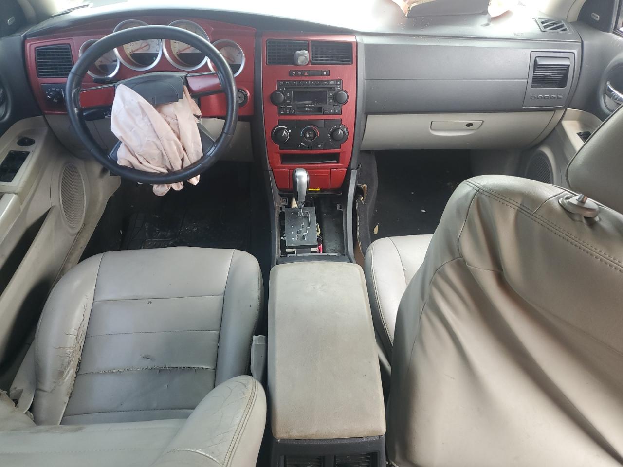 2005 Dodge Magnum R/T VIN: 2D4GV58275H622667 Lot: 56825355