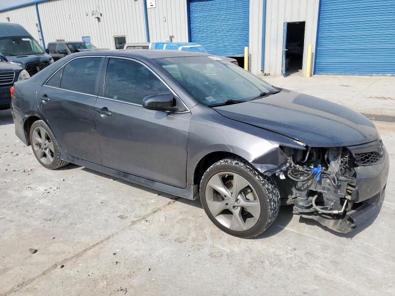  TOYOTA CAMRY 2014 Серый