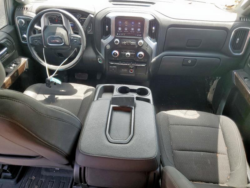  GMC SIERRA 2022 Srebrny