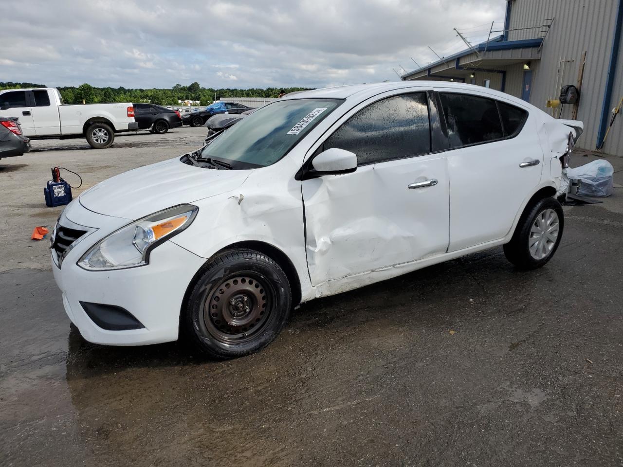 Memphis, TN에서 판매 중인 2016 Nissan Versa S - Rear End