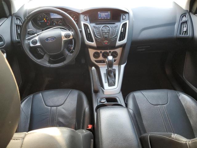 Hatchbacks FORD FOCUS 2014 Srebrny