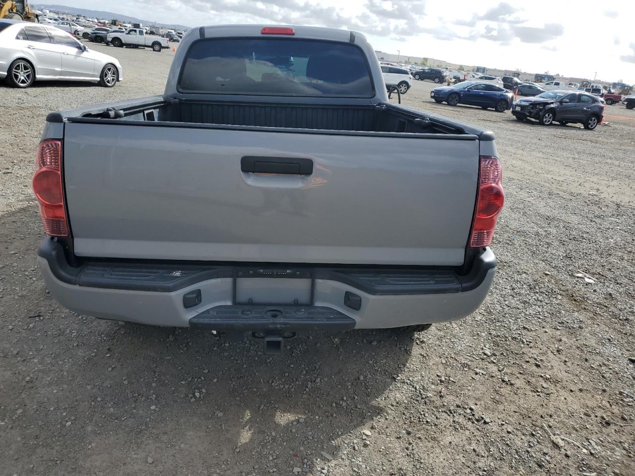 2008 Toyota Tacoma Double Cab Prerunner Long Bed VIN: 3TMKU72N28M017714 Lot: 56787395