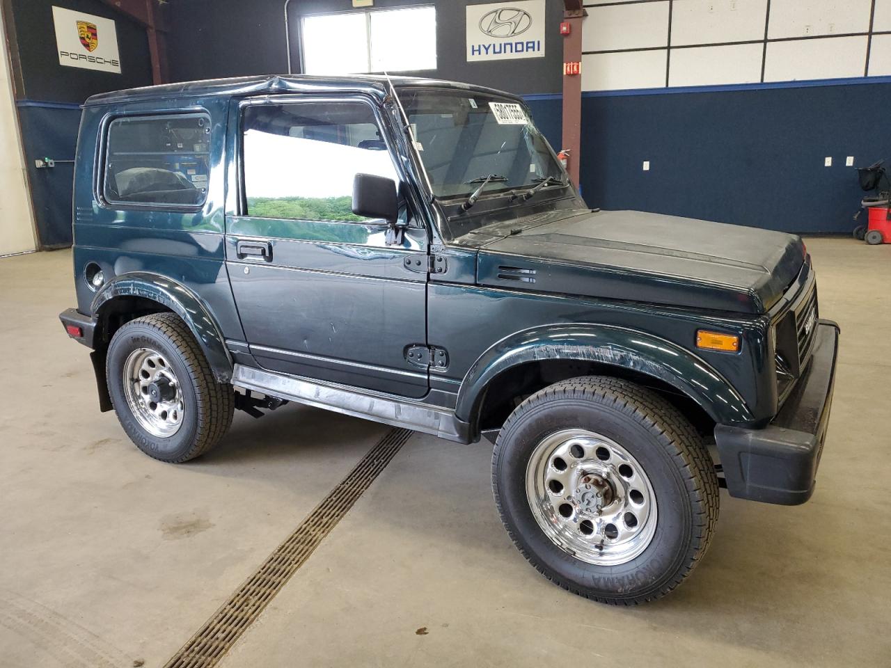 1995 Suzuki Samurai