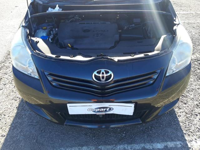 2011 TOYOTA VERSO TR D