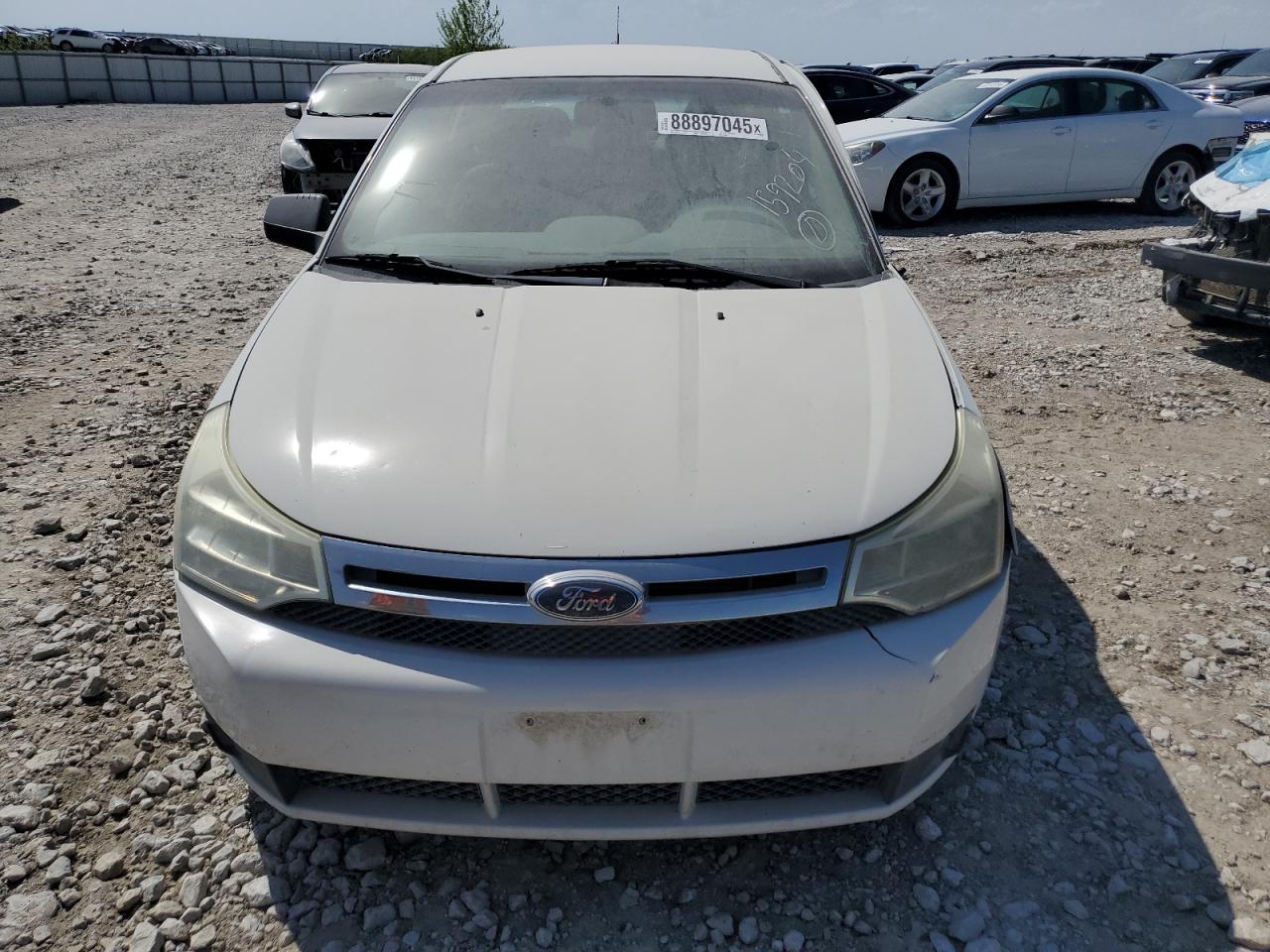 2009 Ford Focus - Image 5