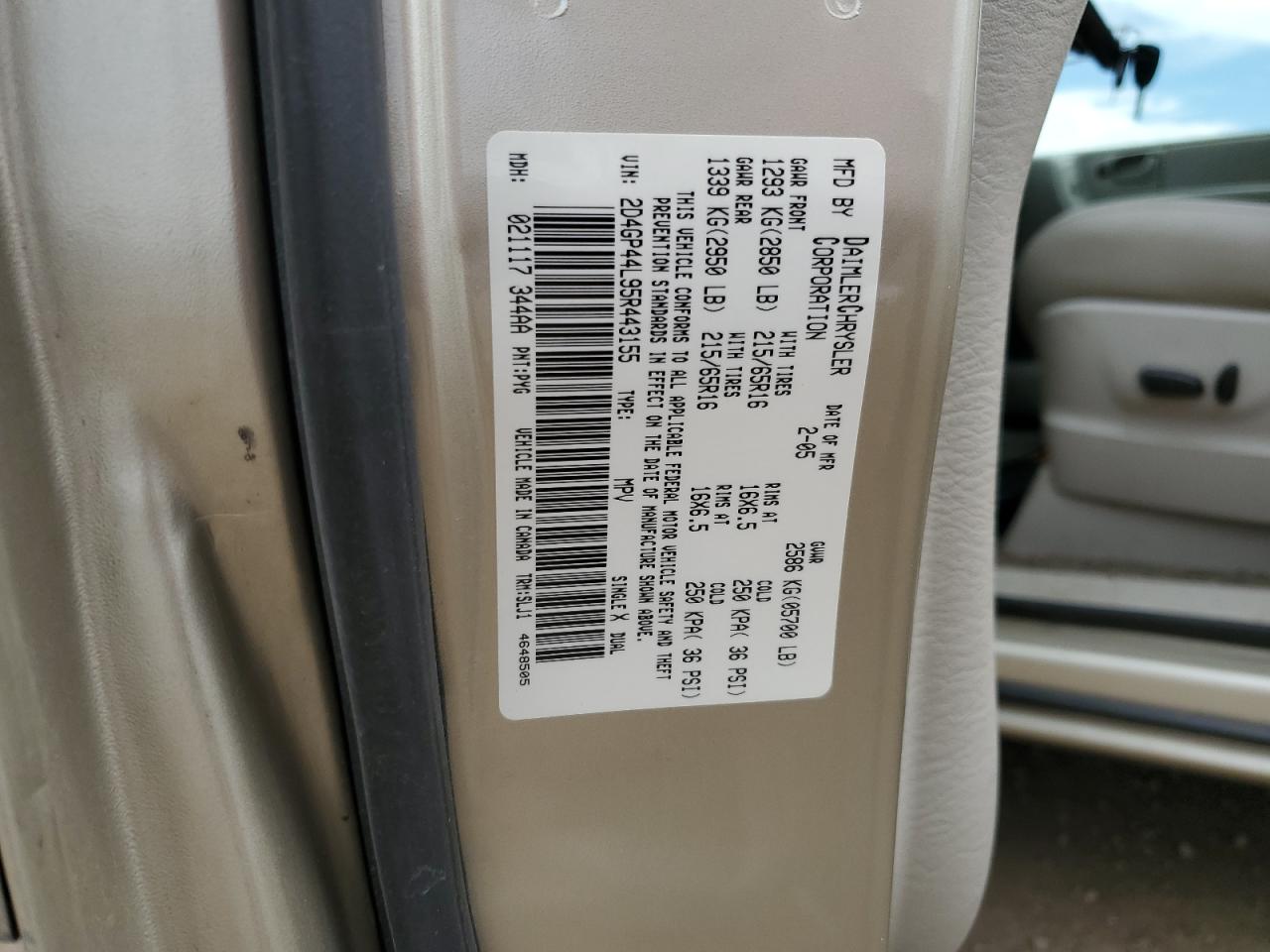 2005 Dodge Grand Caravan Sxt VIN: 2D4GP44L95R443155 Lot: 56645155