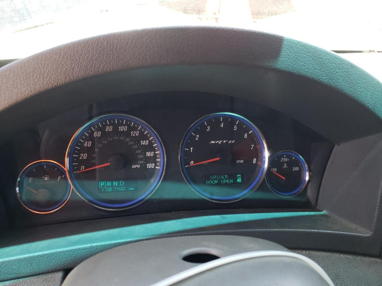 2006 Jeep Grand Cherokee Srt-8 VIN: 1J8HR78376C214953 Lot: 56943715