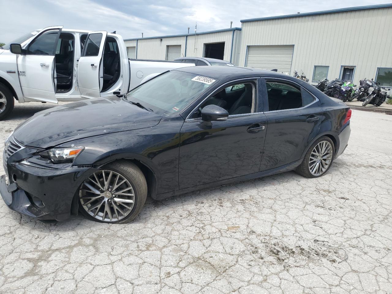2014 Lexus Is 250 for Sale in Kansas City, KS - Front End