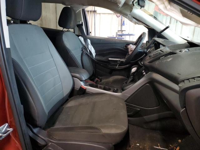 Parquets FORD ESCAPE 2016 Czerwony