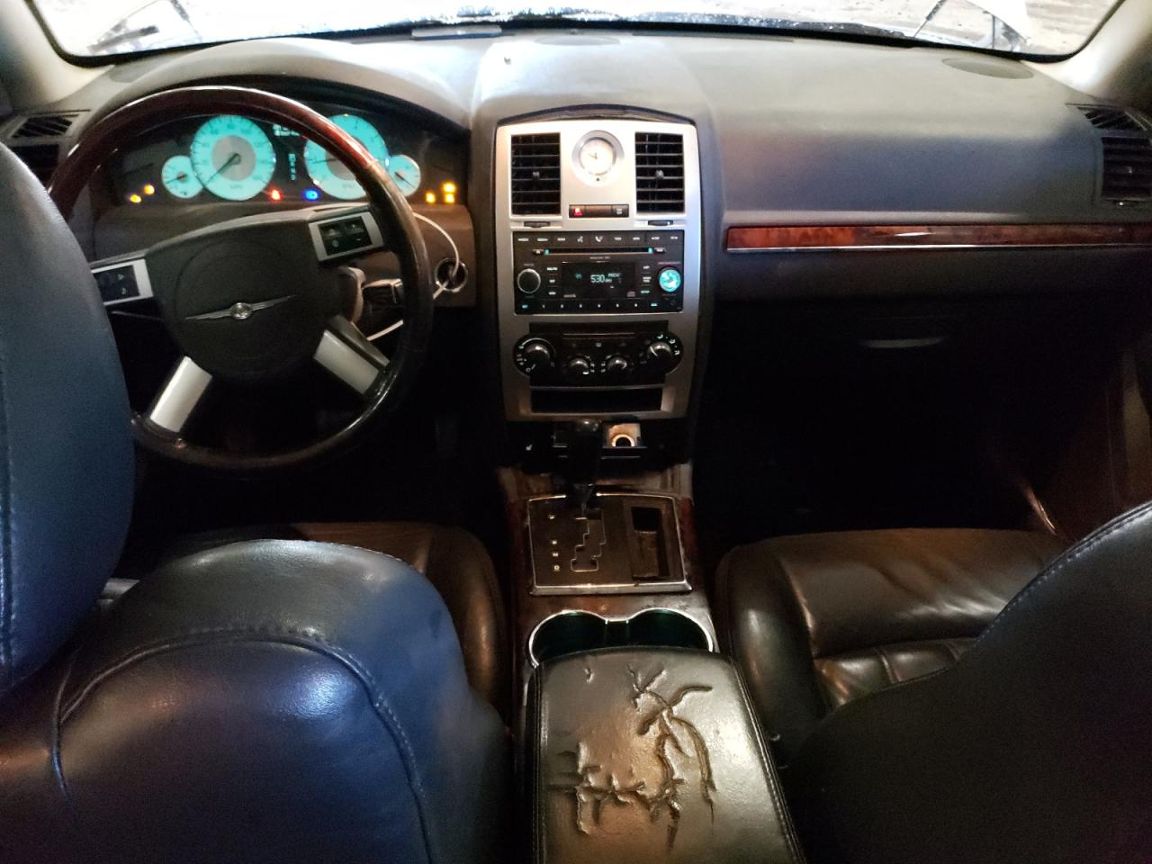 2008 Chrysler 300C VIN: 2C3KA63H28H137222 Lot: 56100925
