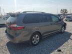 2018 Toyota Sienna Le იყიდება Riverview-ში, FL - Front End