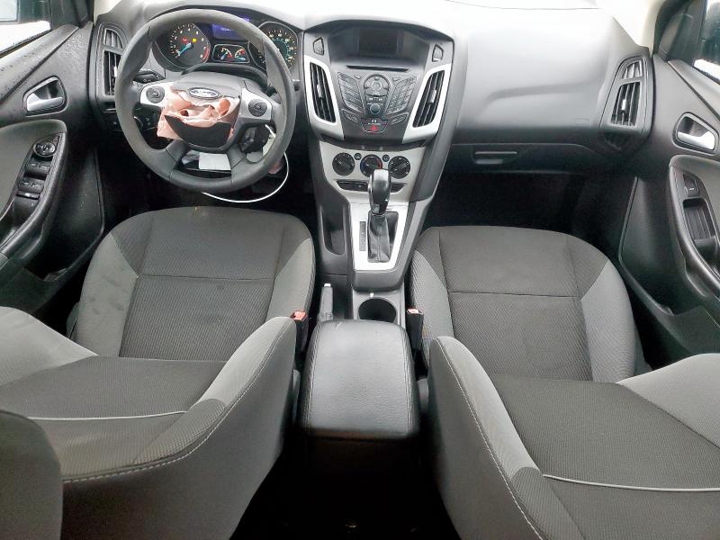 Sedans FORD FOCUS 2013 Gray
