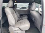 2016 Toyota Sienna Xle продається в Elgin, IL - Front End