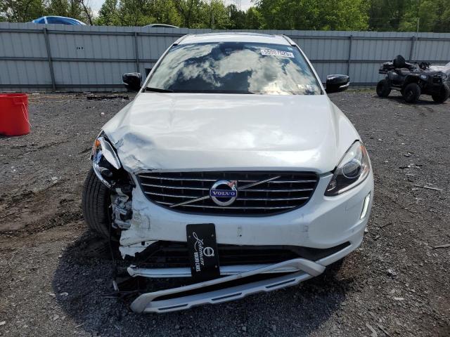 VOLVO XC60 2017 White
