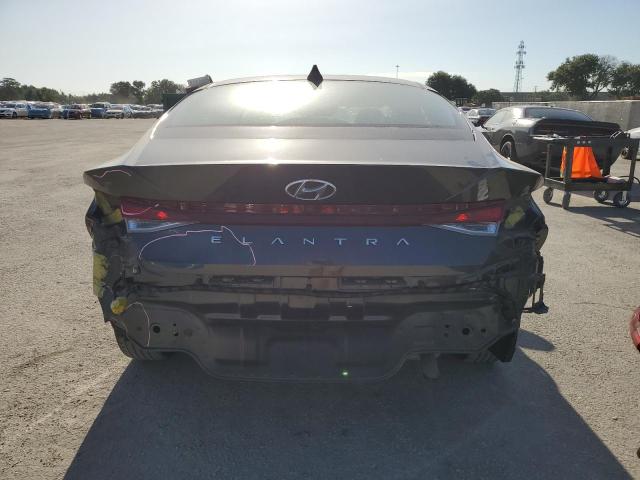  HYUNDAI ELANTRA 2022 Gray