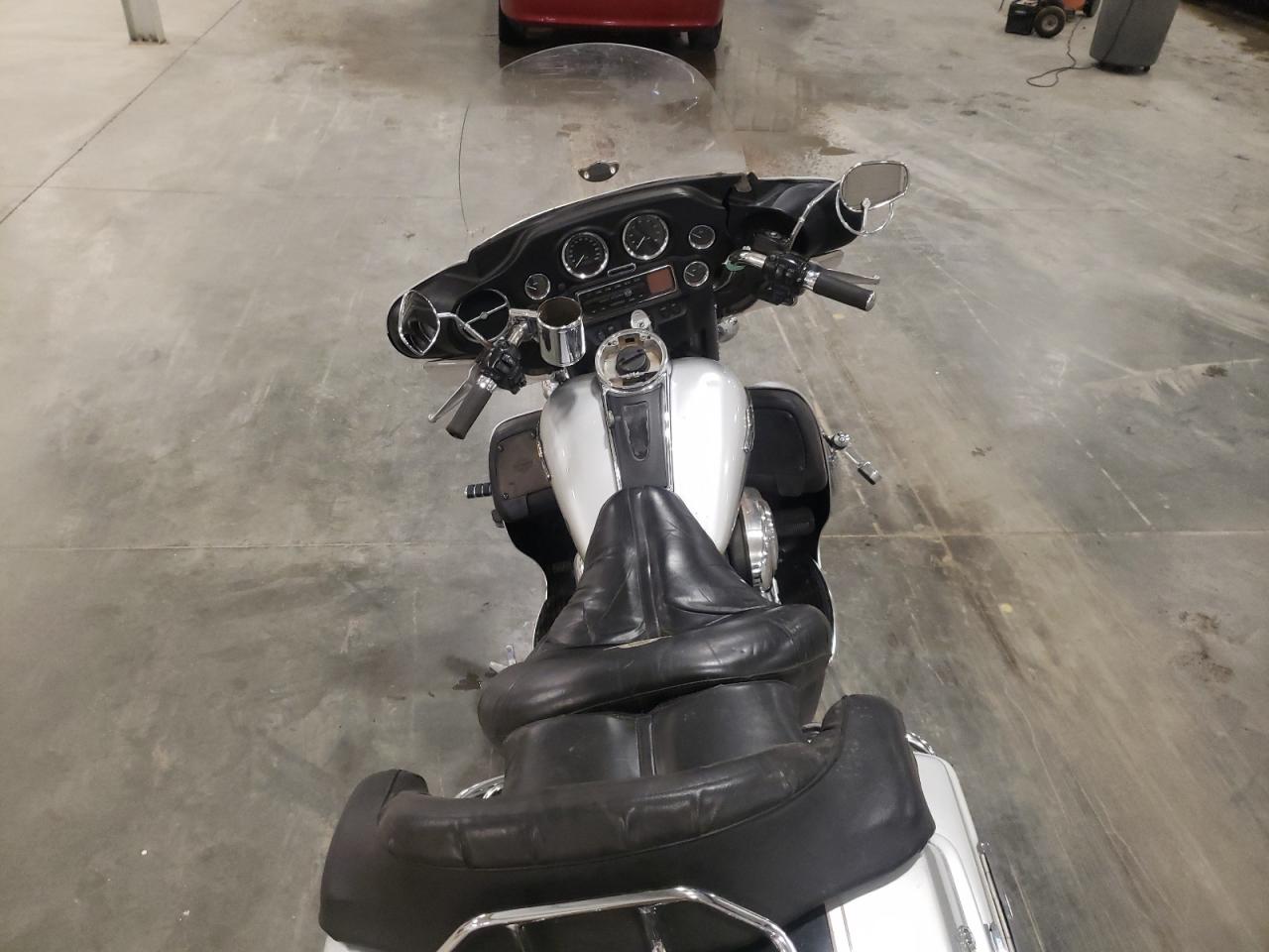 2003 Harley-Davidson Flhtcui Anniversary VIN: 1HD1FCW433Y627083 Lot: 57482585