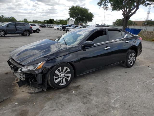 2019 Nissan Altima S