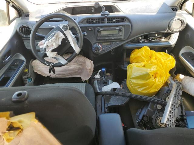  TOYOTA PRIUS 2013 Белы