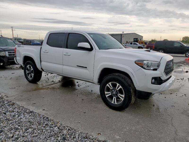  TOYOTA TACOMA 2019 Білий