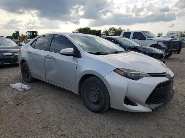  TOYOTA COROLLA 2018 Серебристый