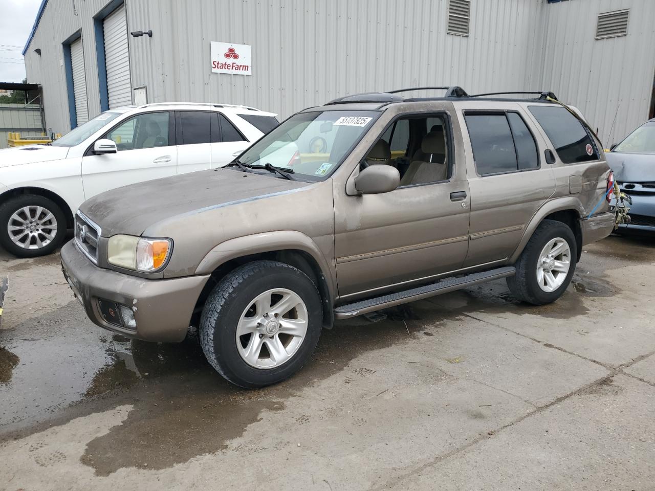 2002 Nissan Pathfinder Le for Sale in New Orleans, LA - Side