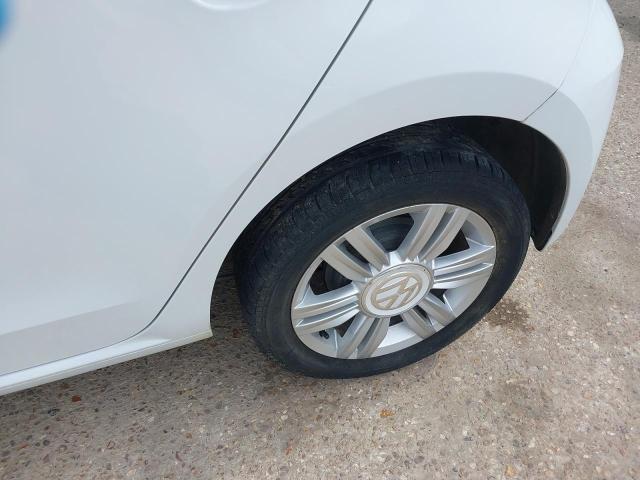 2019 VOLKSWAGEN HIGH UP TS