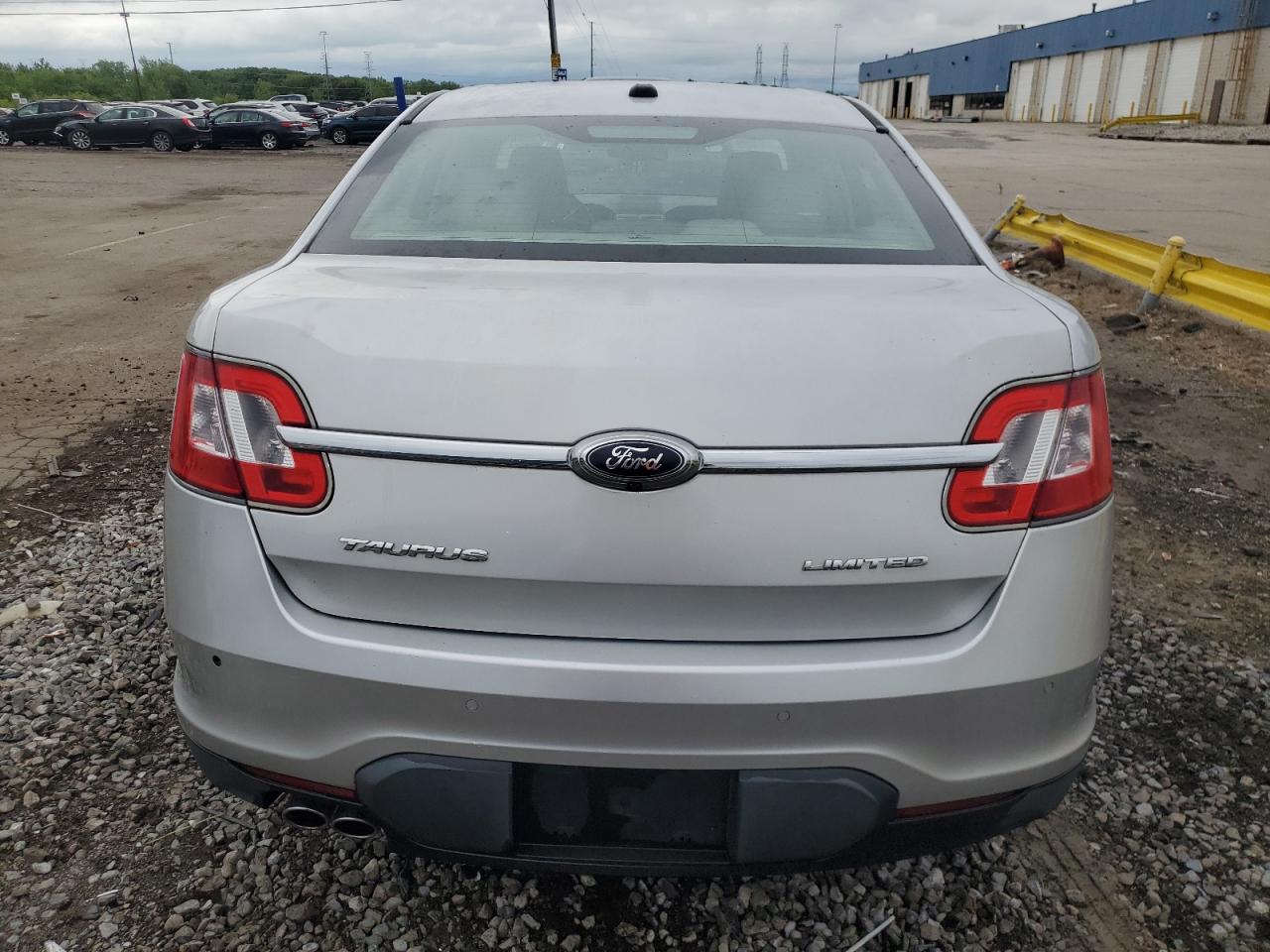 2011 Ford Taurus Limited VIN: 1FAHP2FW7BG106676 Lot: 58573645