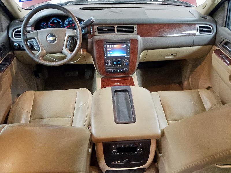  CHEVROLET SUBURBAN 2013 Burgundy