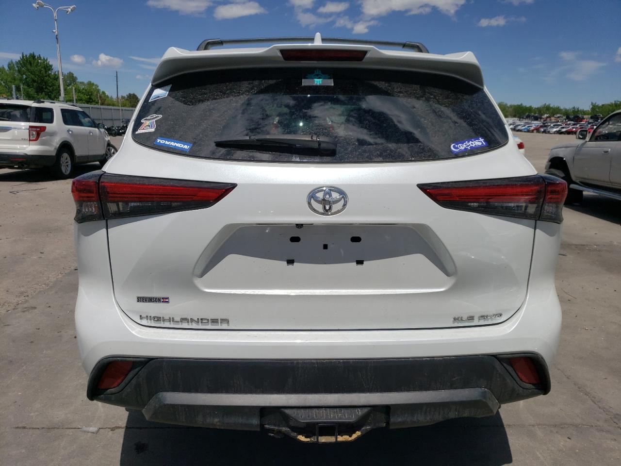 2022 Toyota Highlander Xle VIN: 5TDHZRBH7NS180081 Lot: 57229595