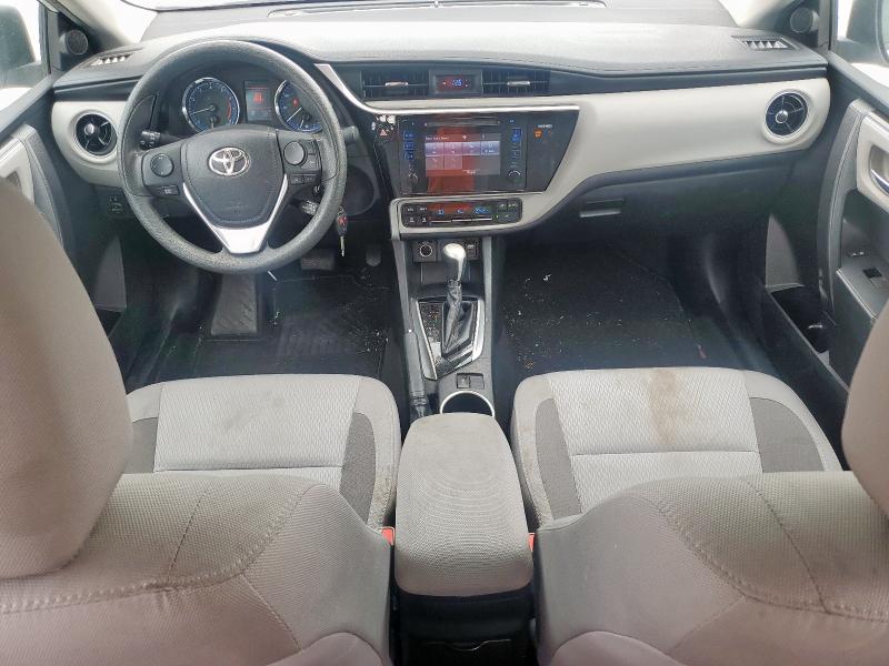 Sedans TOYOTA COROLLA 2017 Biały