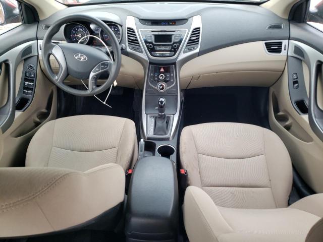  HYUNDAI ELANTRA 2016 Красный