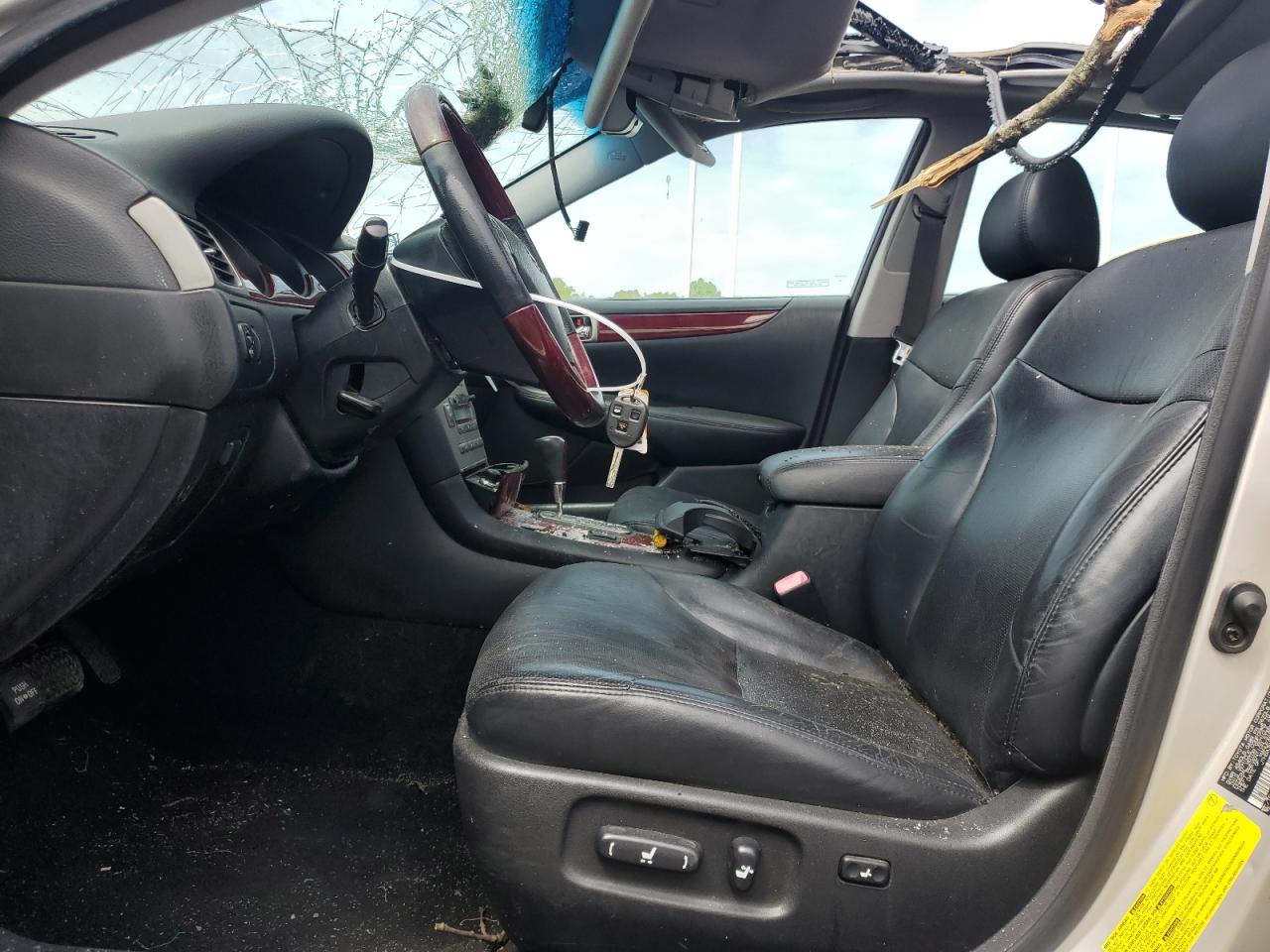 2005 Lexus Es 330 VIN: JTHBA30G155061273 Lot: 56730085