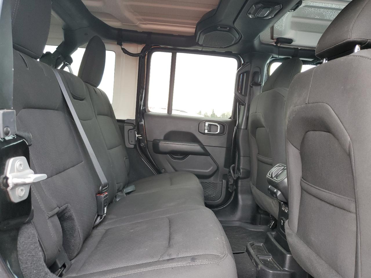 2020 Jeep Wrangler Unlimited Sahara VIN: 1C4HJXEN0LW172222 Lot: 53862115