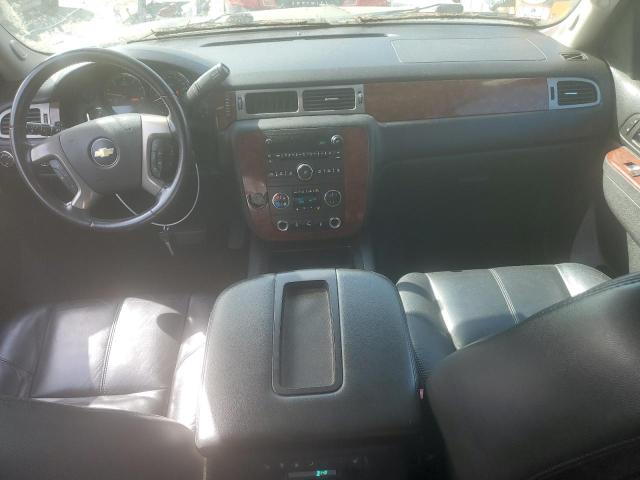  CHEVROLET SUBURBAN 2012 Szary