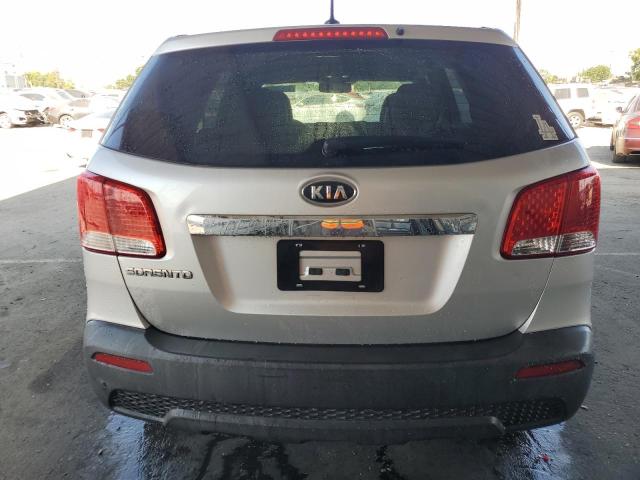  KIA SORENTO 2012 Srebrny
