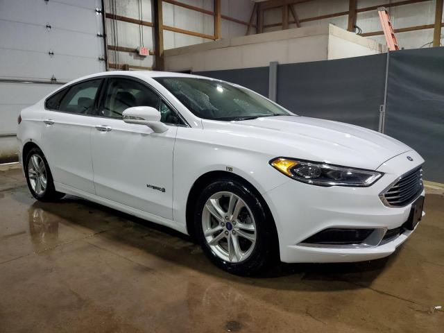  FORD FUSION 2018 Белый