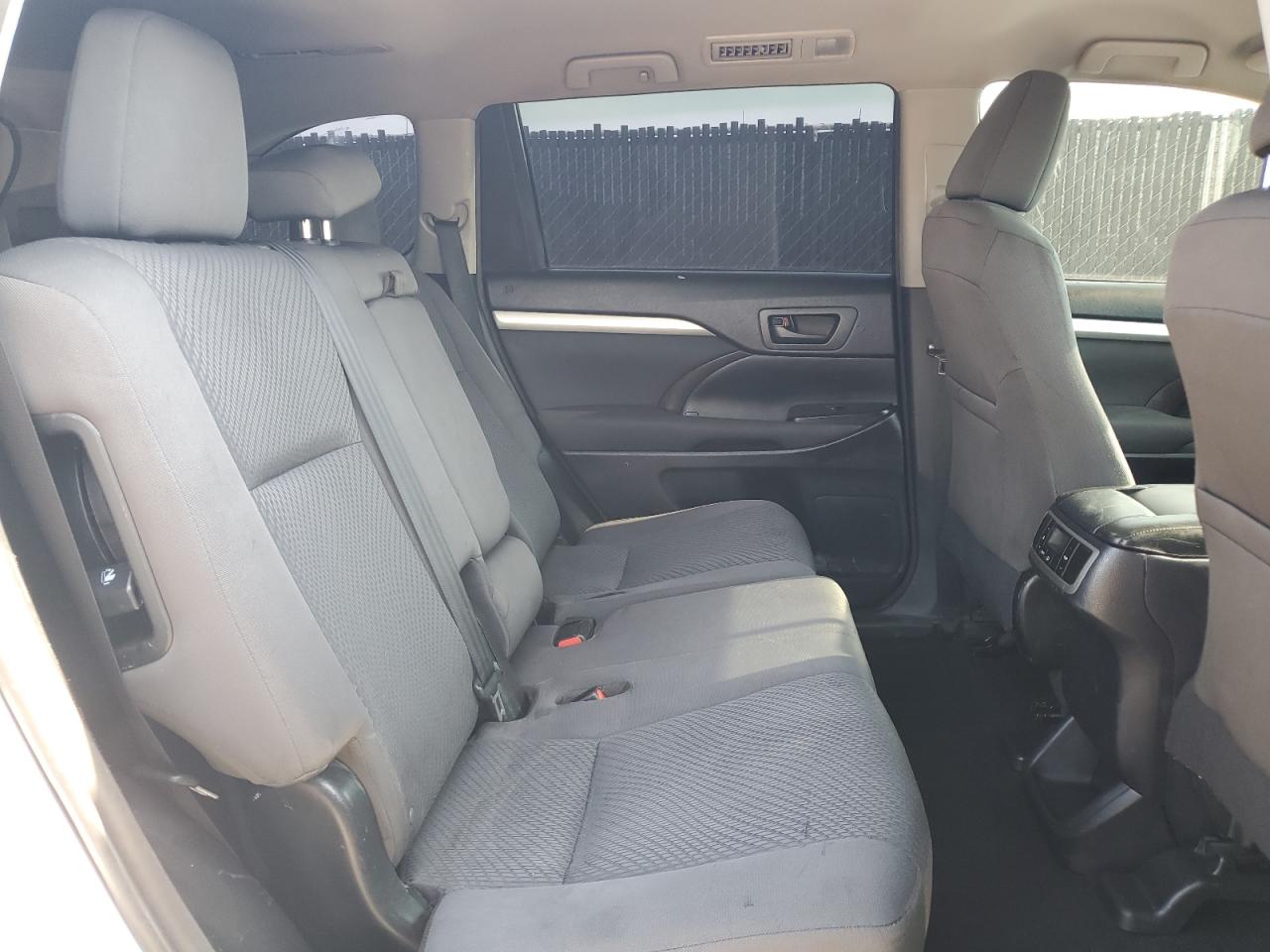 2016 Toyota Highlander Le VIN: 5TDZARFH7GS019450 Lot: 57404425