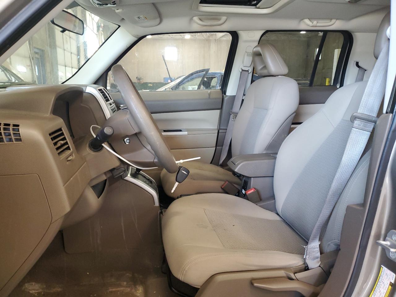 2008 Jeep Patriot Sport VIN: 1J8FT28W78D760767 Lot: 57103345