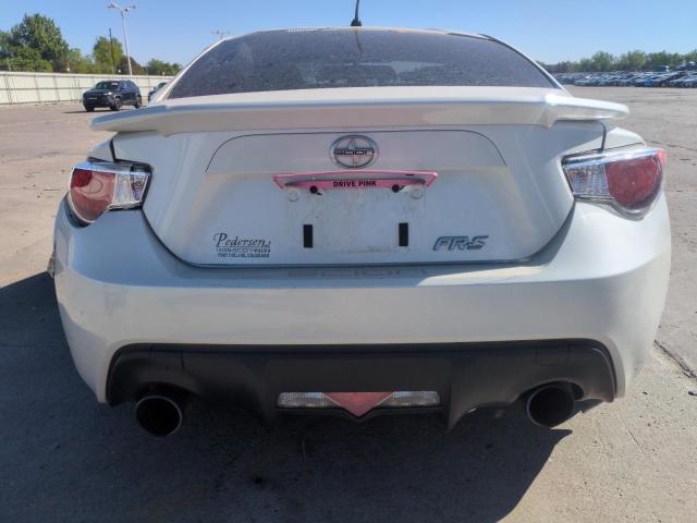  TOYOTA SCION 2013 Белый